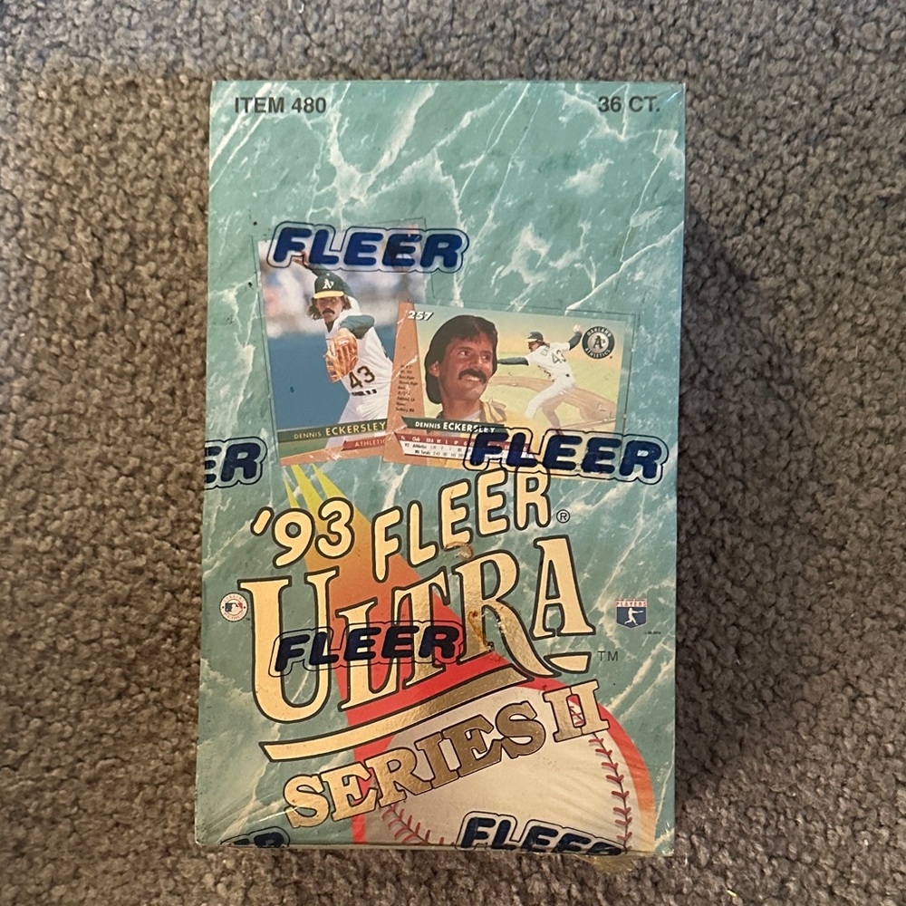 Ultra Series II '93 Baseball Card Box - Blue